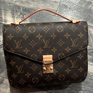 Louis Vuitton Monogram Top Handle Satchel - Brown/Gold